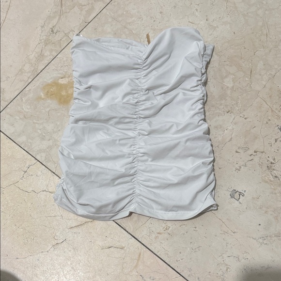 Zara White Ruched Tube Top - Picture 4 of 4